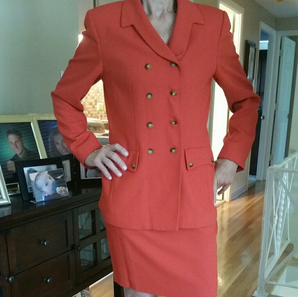 Ladies Business Suit